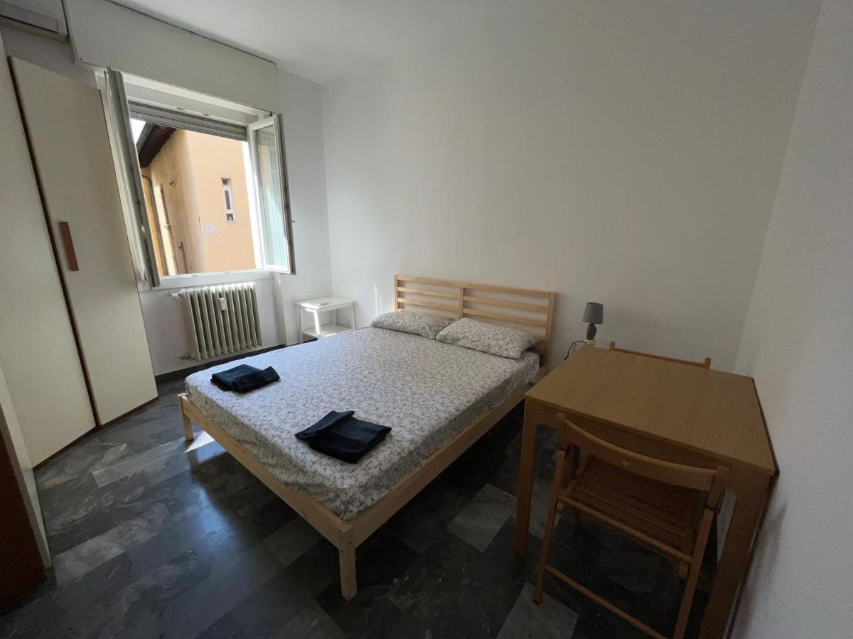 Bilocale Roggia Scagna 7 Apartment Milan Exterior photo